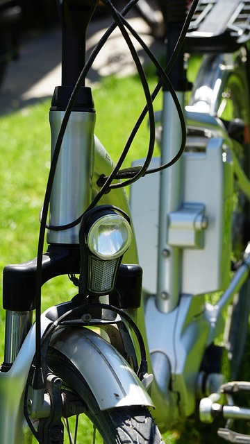 Testvinder eller budgetvenlig? Vi anmelder årets bedste elcykler